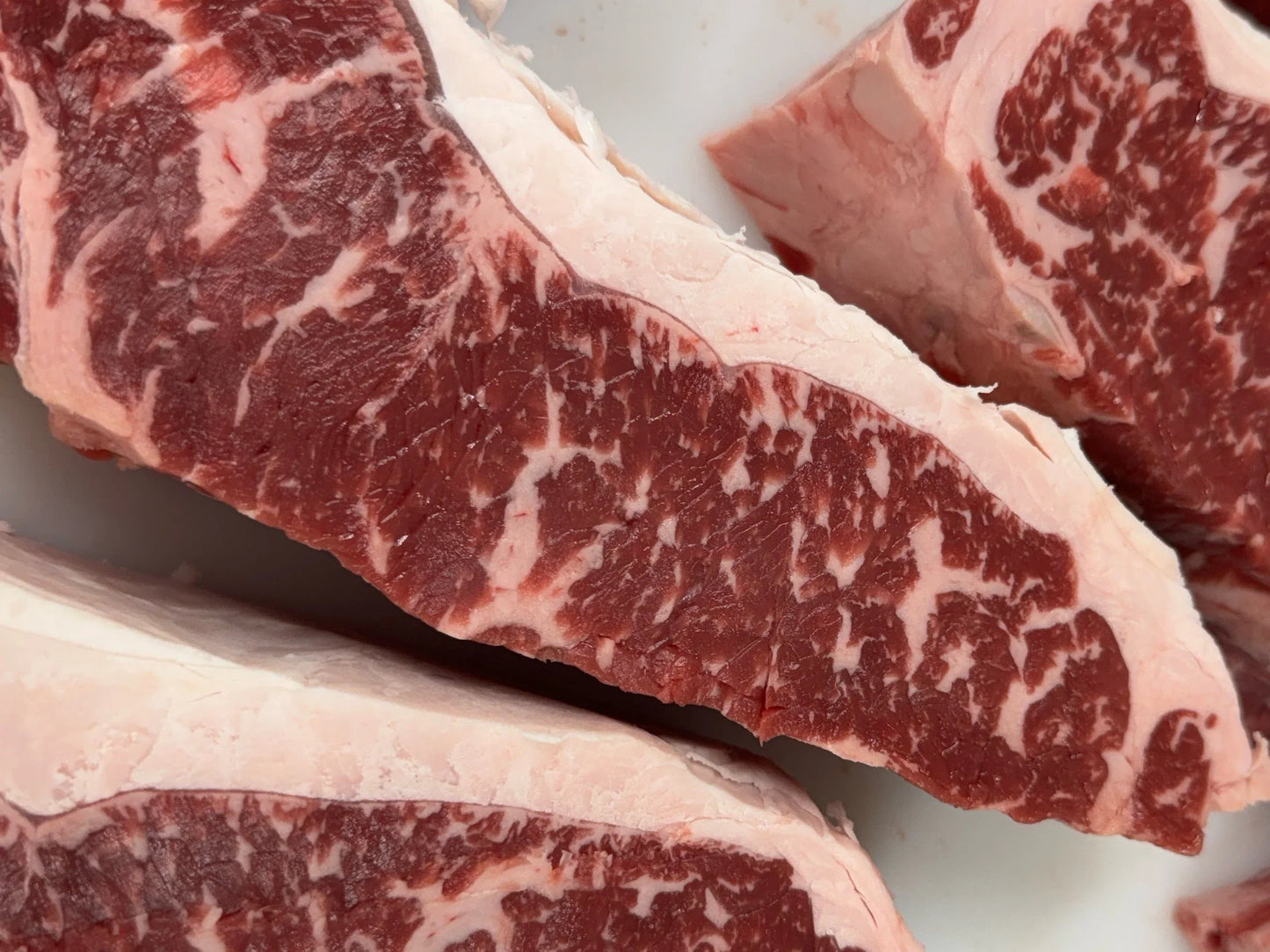 Best Meat Gift Boxes for Holidays, Birthdays, and Corporate Gifts